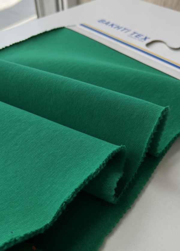 30/70/10 - 3-Х НИТКА НАЧІС ПЕНЬЄ ТУРЕЧЧИНА - 340 гр - ЗЕЛЕНИЙ / BENETTON