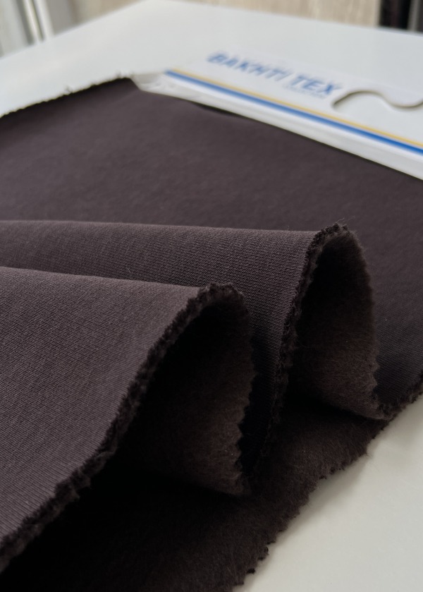 30/70/10 - 3-Х НИТКА НАЧІС ПЕНЬЄ ТУРЕЧЧИНА - 340 гр - ТЕМНИЙ ШОКОЛАД / GANACHE