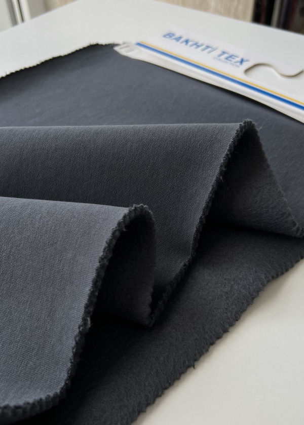 30/70/10 - 3-Х НИТКА НАЧІС ПЕНЬЄ ТУРЕЧЧИНА - 340 гр - ТЕМНИЙ ГРАФІТ / K.FUME